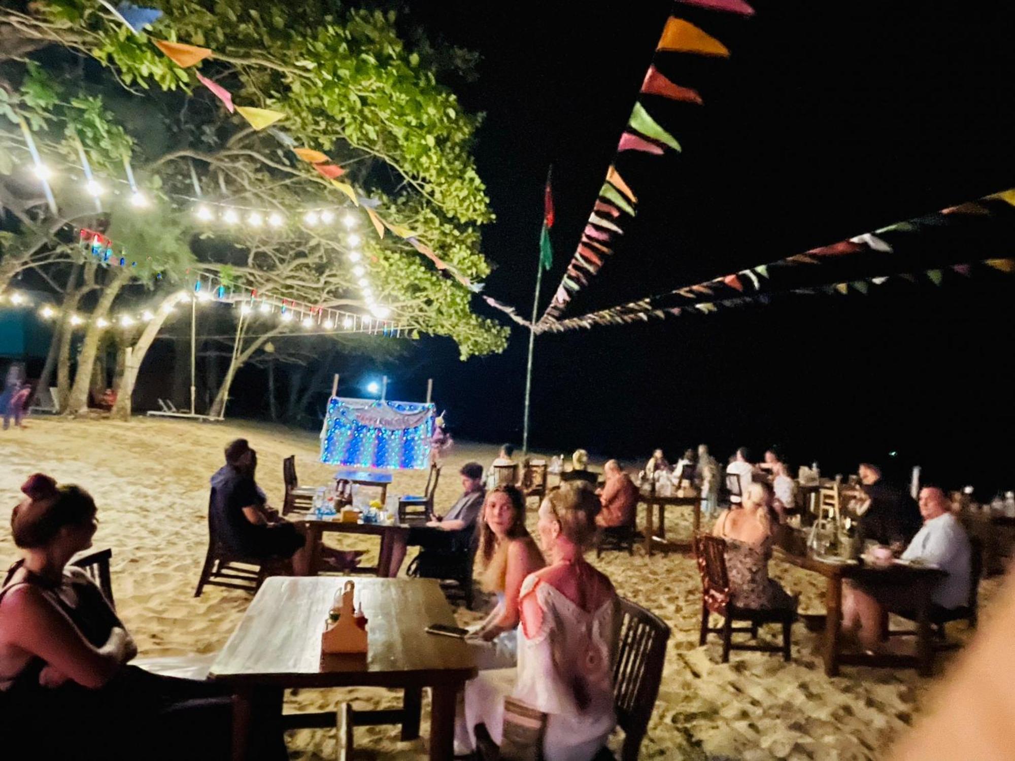Koh Jum Delight Beach Exterior photo